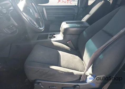 2011 Chevrolet Silverado 1500 Lt z USA, uszkodzony, nr VIN 1GCRKSE36BZ339165